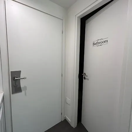 Free Flat *