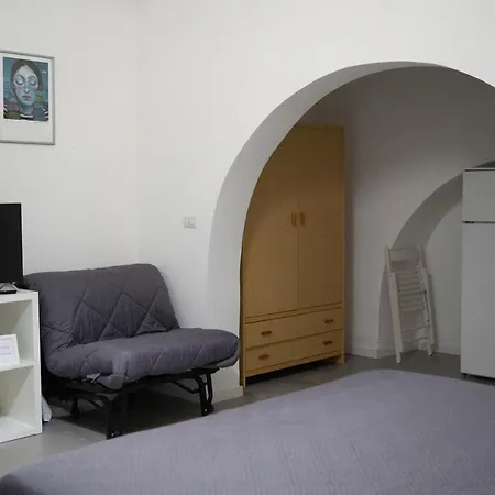 Free Flat